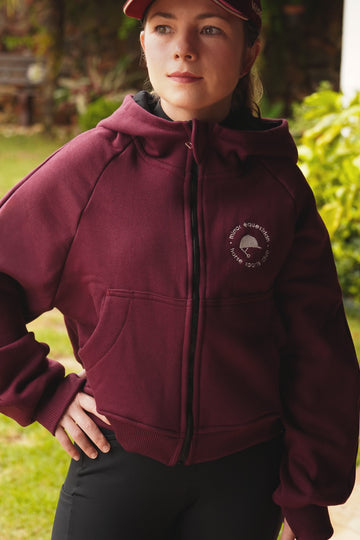 Moletom Cozy Equestrian Club Bordô